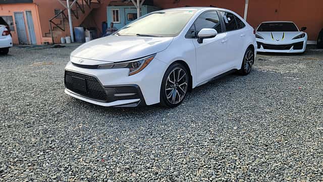 2021 Toyota Corolla SE usado en venta por Runelvy Auto Import
