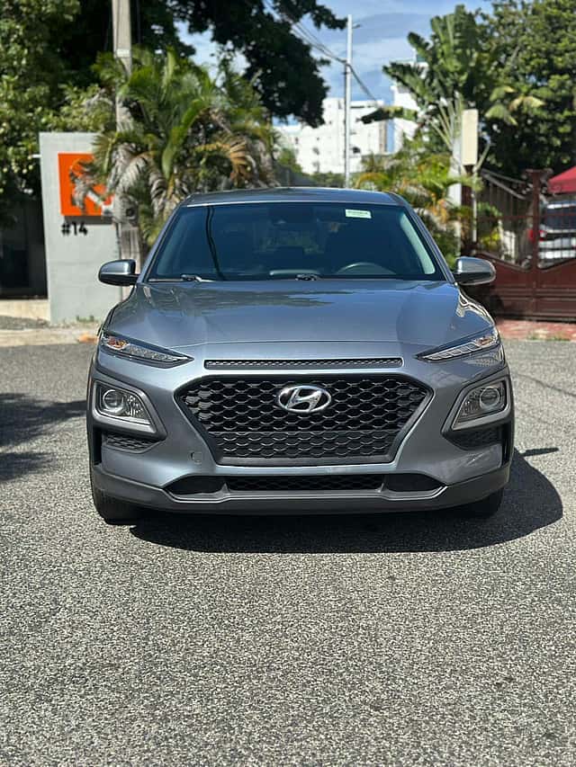 2021 Hyundai KONA SEL usado en venta por PAOLA MOTA