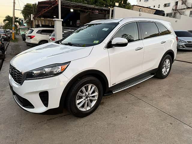 2019 Kia Sorento EX usado en venta por ARS Auto Import