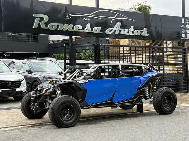 2023 Can Am Maverick X RS TURBO RR WITH SMART-SHOX usado en venta por ROMESA AUTOS