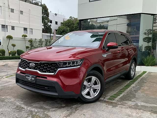 2021 Kia Sorento LX usado en venta por Edsocar Auto Import