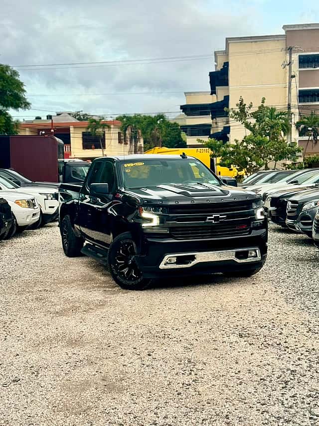 2022 Chevrolet Silverado RST usado en venta por FADIR AUTO GROUP 