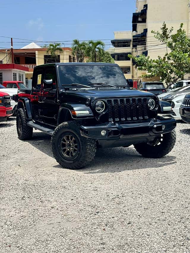 2023 Jeep Gladiator Sport usado en venta por FADIR AUTO GROUP 