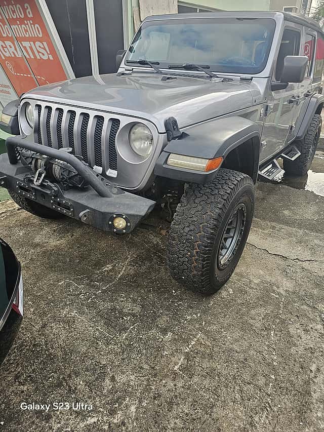 2018 Jeep Wrangler Unlimited Sport usado en venta por YAG AUTO SALES