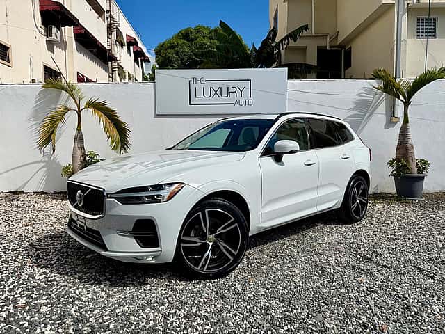 2022 Volvo XC60 B5 PLUS usado en venta por DD AUTO