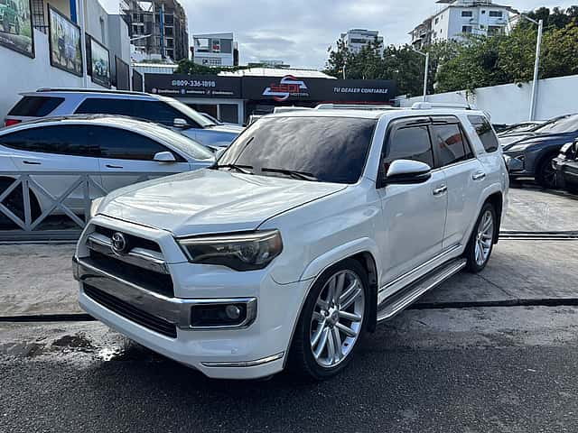 2014 Toyota 4 Runner Limited usado en venta por SEDI MOTORS