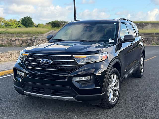 2020 Ford Explorer XLT ECOBOOST usado en venta por Saldivar Auto Store