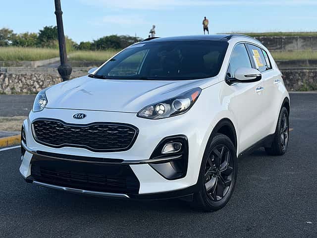 2020 Kia Sportage S usado en venta por Saldivar Auto Store