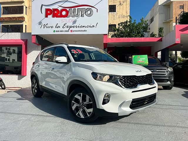 2023 Kia Sonet FULL usado en venta por Proauto Studio