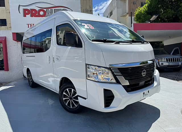 2023 Nissan Urvan usado en venta por Proauto Studio