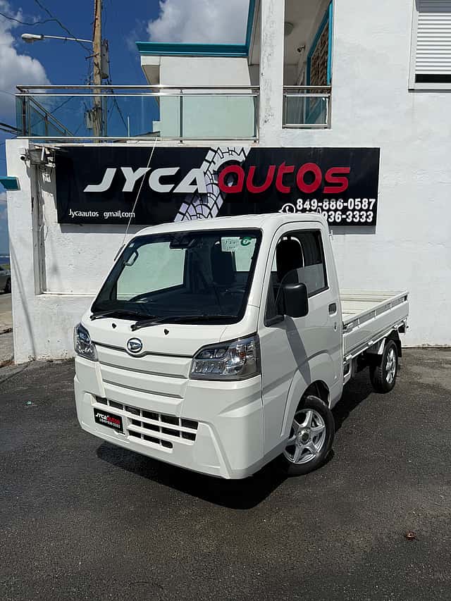 2020 Daihatsu Hijet usado en venta por JYCA AUTOS