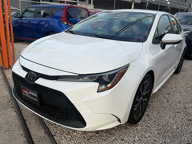 2020 Toyota Corolla LE usado en venta por AV AUTO IMPORT