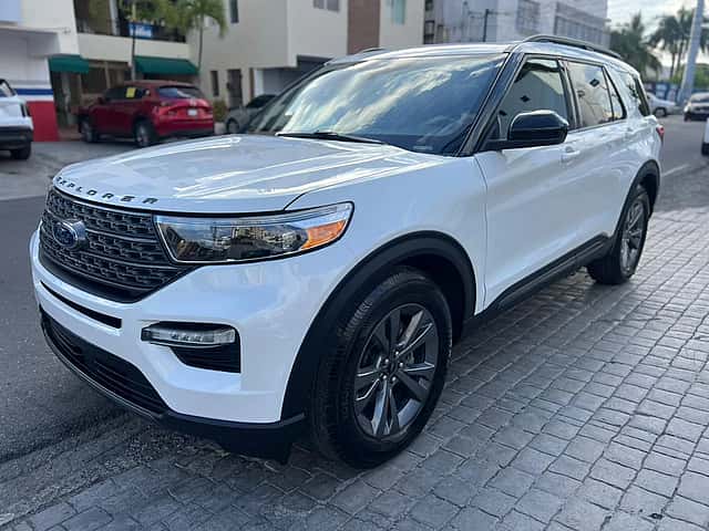 2023 Ford Explorer XLT usado en venta por Autoplace