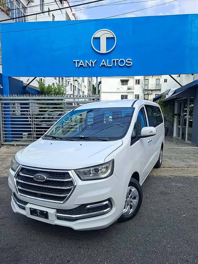 2018 Jac M4 usado en venta por Tany Autos