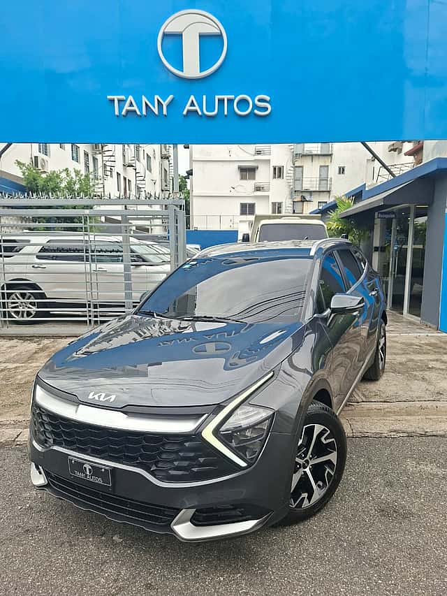2023 Kia Sportage LX usado en venta por Tany Autos