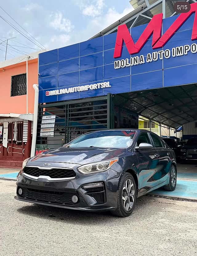 2020 Kia Forte LX usado en venta por Molina Auto Import