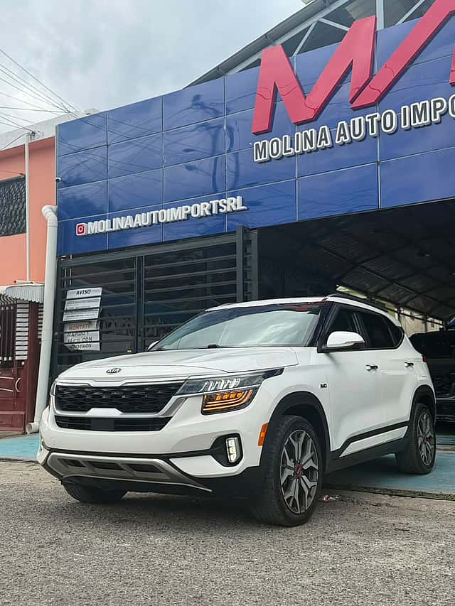 2021 Kia Seltos S Turbo usado en venta por Molina Auto Import