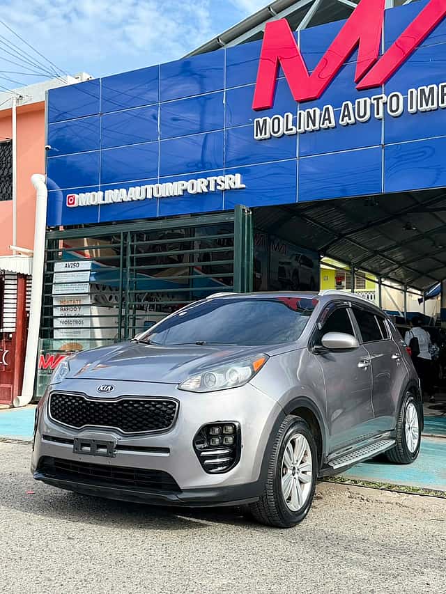 2017 Kia Sportage LX usado en venta por Molina Auto Import