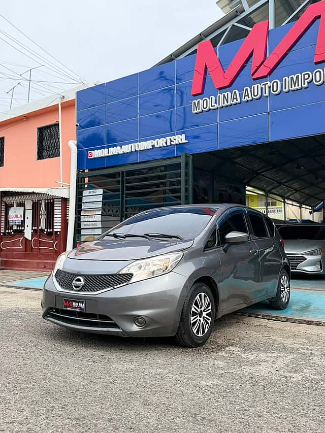 2016 Nissan Note usado en venta por Molina Auto Import