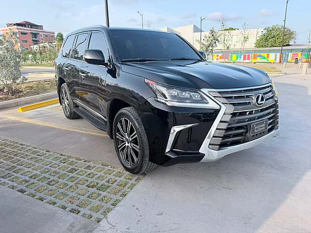 2019 Lexus LX 570 usado en venta por Afimosa Motors
