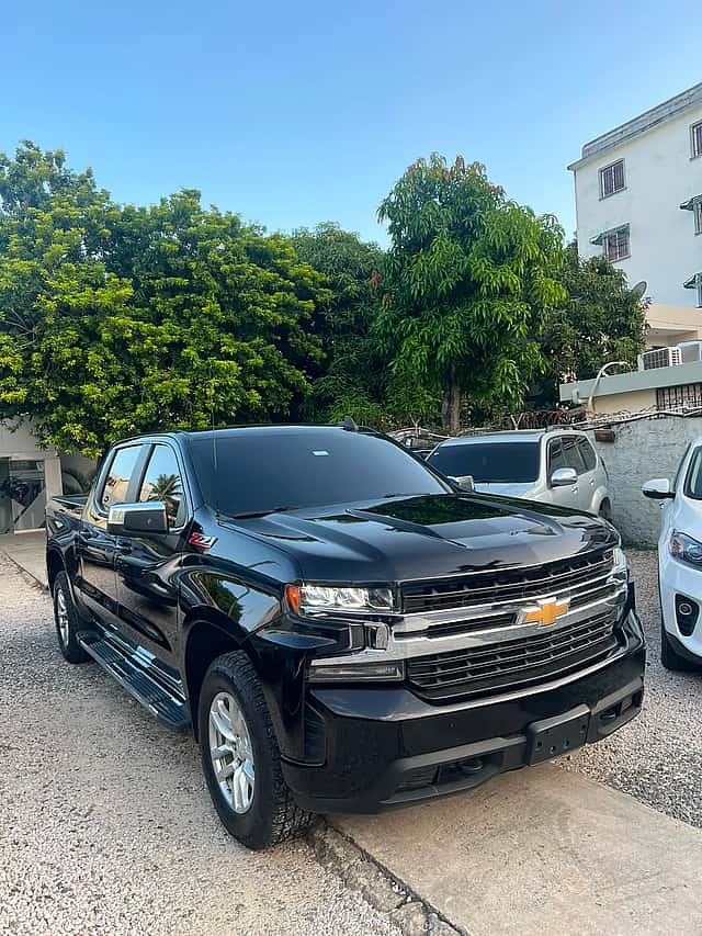 2022 Chevrolet Silverado LT DURAMAX usado en venta por Cava Auto Dealer