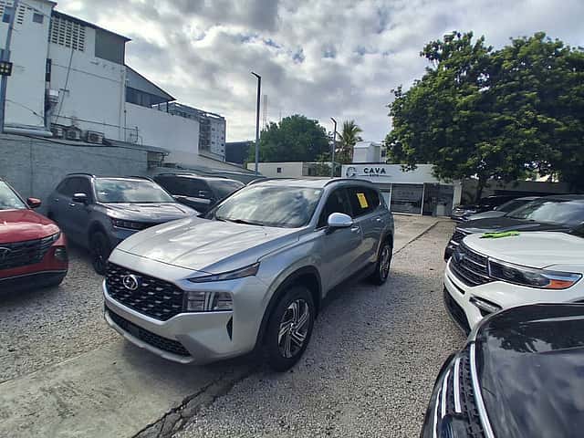 2023 Hyundai Santa Fe SEL usado en venta por Cava Auto Dealer