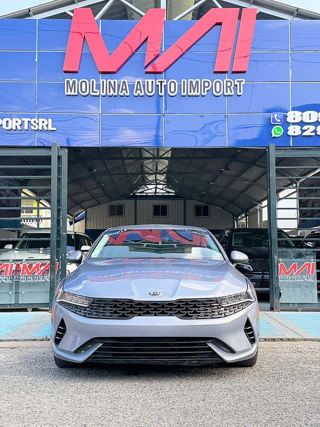 2021 Kia K-5 usado en venta por Autologo