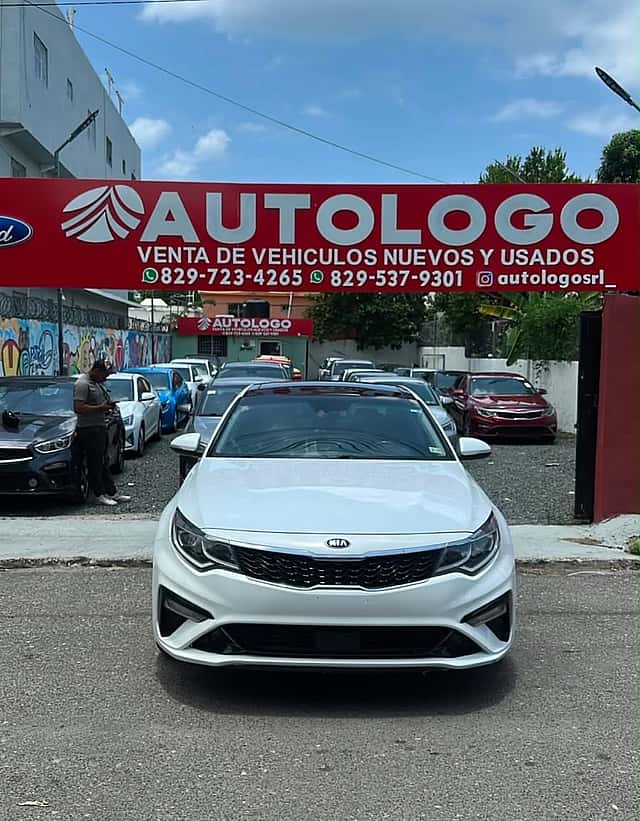 2020 Kia Optima EX usado en venta por Autologo