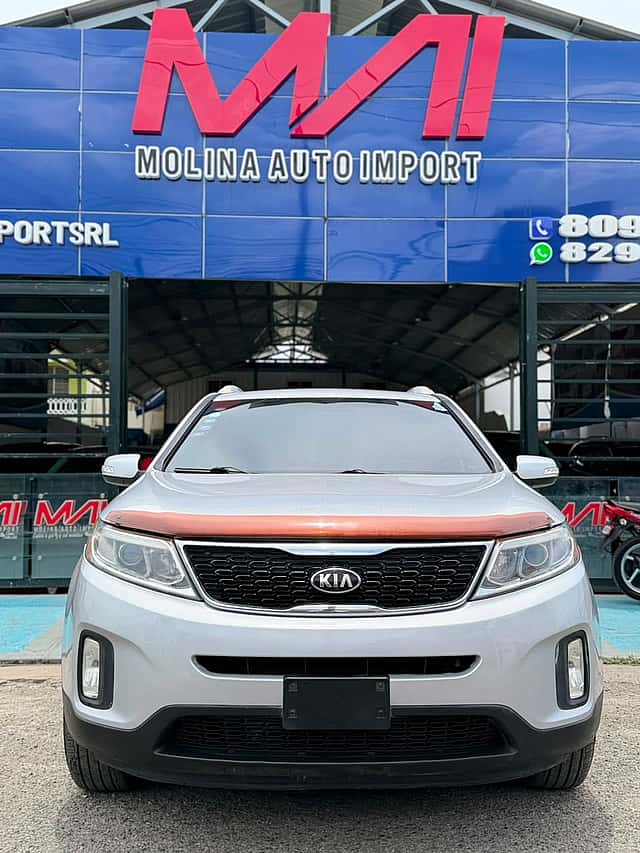 2015 Kia Sorento LX usado en venta por Autologo