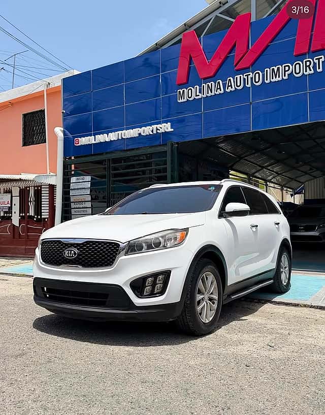 2016 Kia Sorento LX usado en venta por Autologo