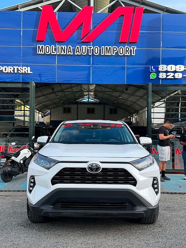 2022 Toyota RAV4 LE usado en venta por Autologo