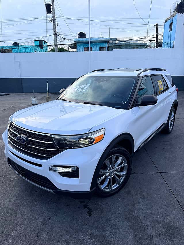 2021 Ford Explorer XLT usado en venta por Inversiones los Olivos Auto Import
