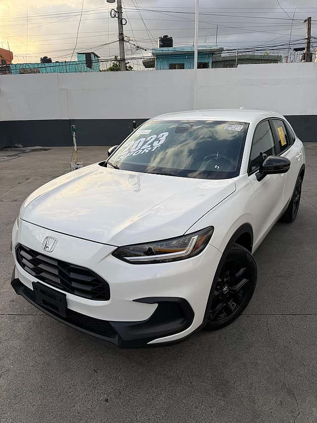 2023 Honda HR-V Sport usado en venta por Inversiones los Olivos Auto Import