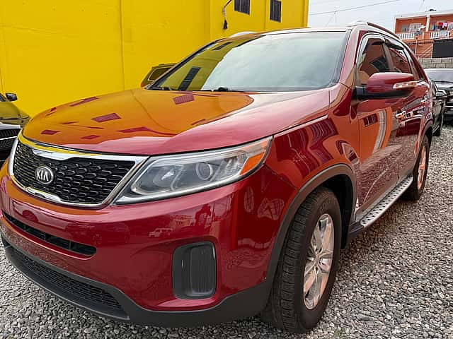 2014 Kia Sorento usado en venta por Inversiones los Olivos Auto Import