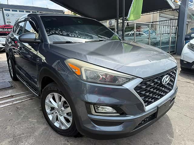 2019 Hyundai Tucson SE usado en venta por Carlos Rosa Auto Import