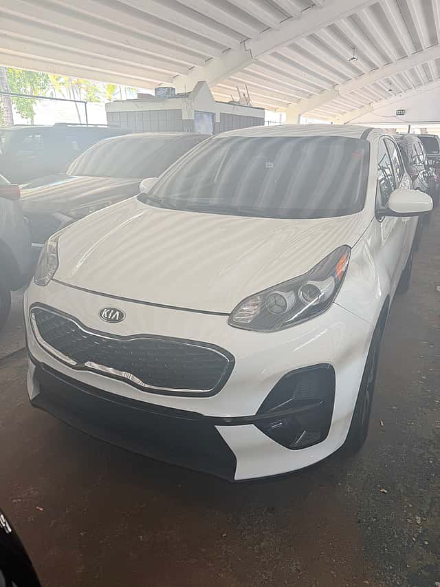 2020 Kia Sportage LX usado en venta por Carlos Rosa Auto Import