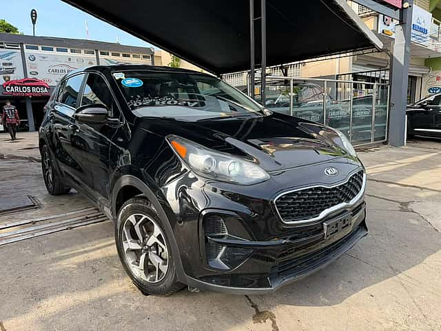 2021 Kia Sportage LX usado en venta por Carlos Rosa Auto Import