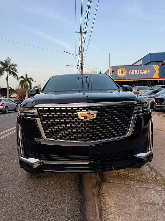 2022 Cadillac Escalade Premium Luxury usado en venta por Auto Outlets By We