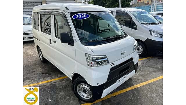 2020 Daihatsu Hijet usado en venta por FERSO AUTOS
