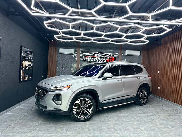 2019 Hyundai Santa Fe Limited usado en venta por CARROS RD 