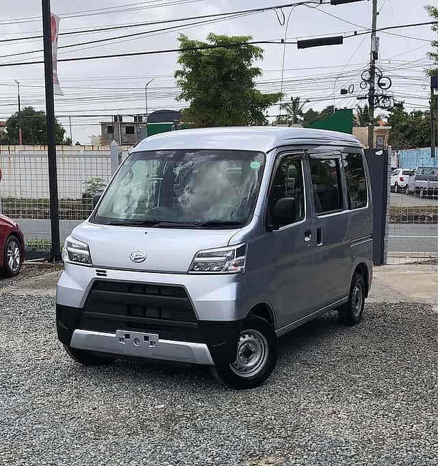 2021 Daihatsu Hijet Minivan usado en venta por Subascar Motors