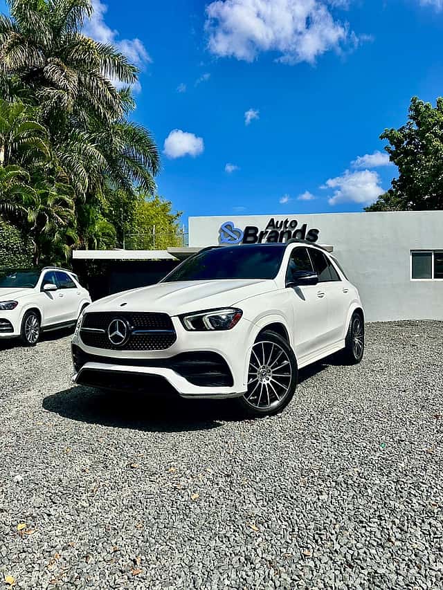 2020 Mercedes Benz GLE 450 4Matic AMG usado en venta por AUTO BOUTIQUE