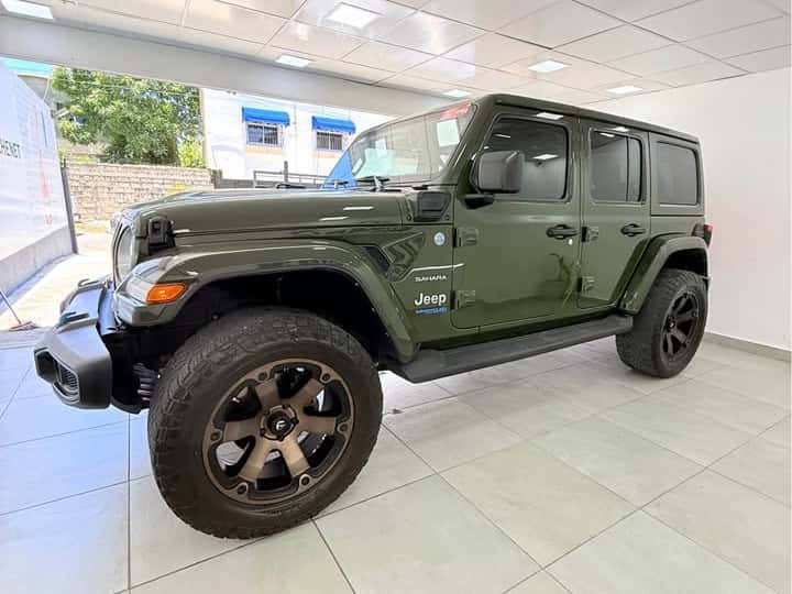 2022 Jeep Wrangler Unlimited Sahara 4XE usado en venta por Car's And Home's On Sale Chos