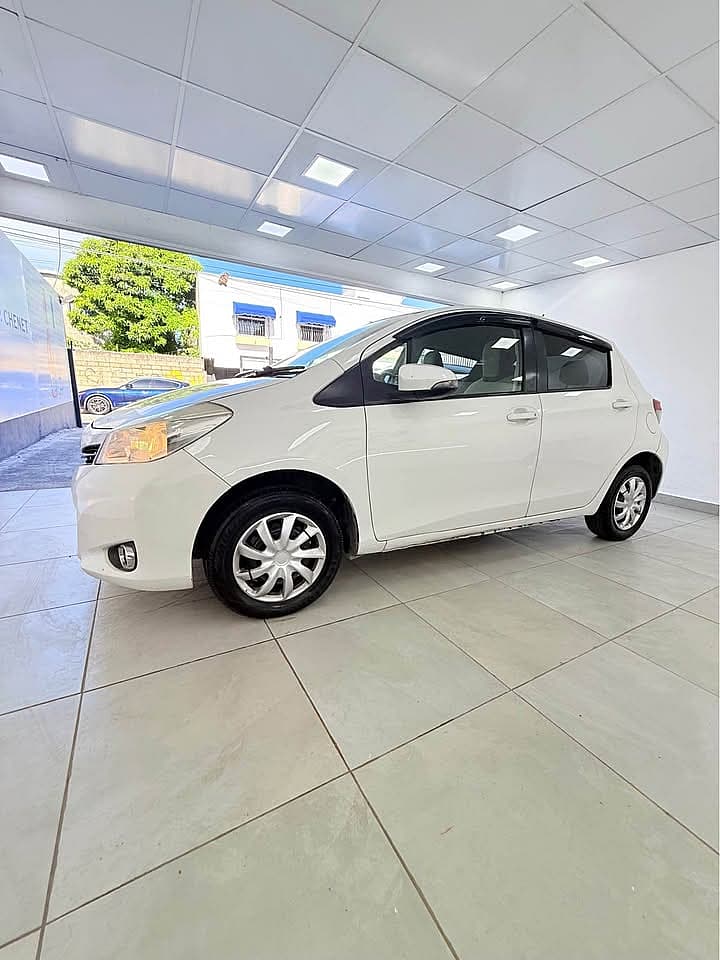 Toyota VITZ GR Sport 2012 en venta - vista principal