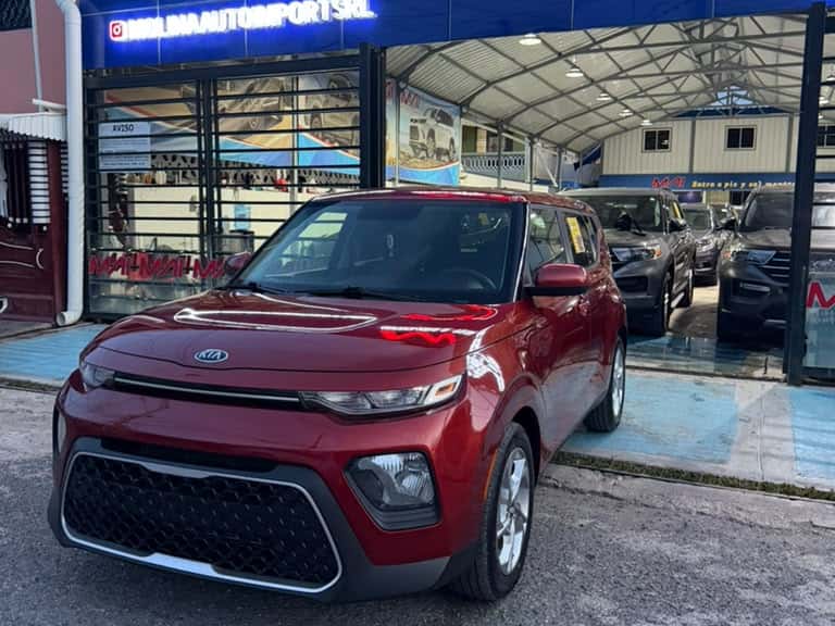 2021 Kia Soul LX usado en venta por Molina Auto Import