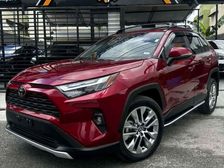 2025 Toyota RAV4 XLE Premium nuevo en venta por Angel Sport Auto