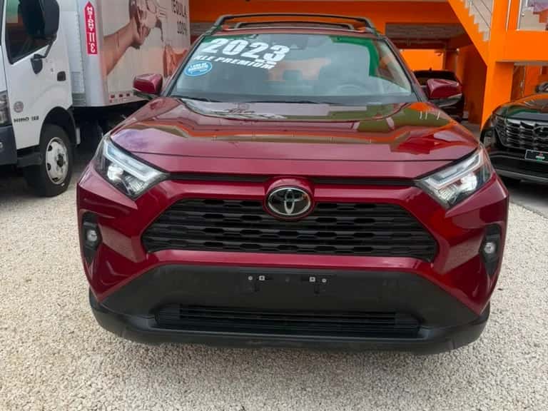 2023 Toyota RAV4 XLE Premium usado en venta por Interstellar Motors