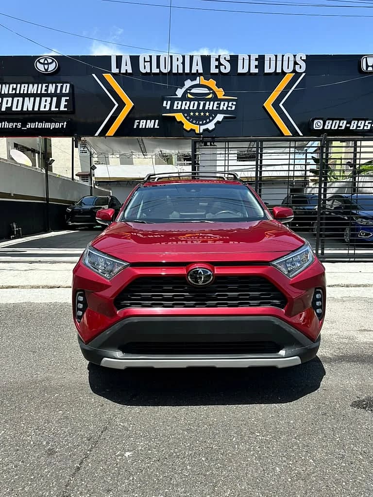 Toyota RAV4 XLE Premium 2021 en venta - vista principal