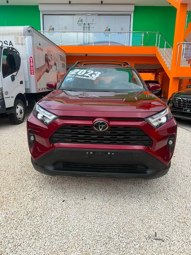 Toyota RAV4 XLE Premium 2023 en venta - vista principal