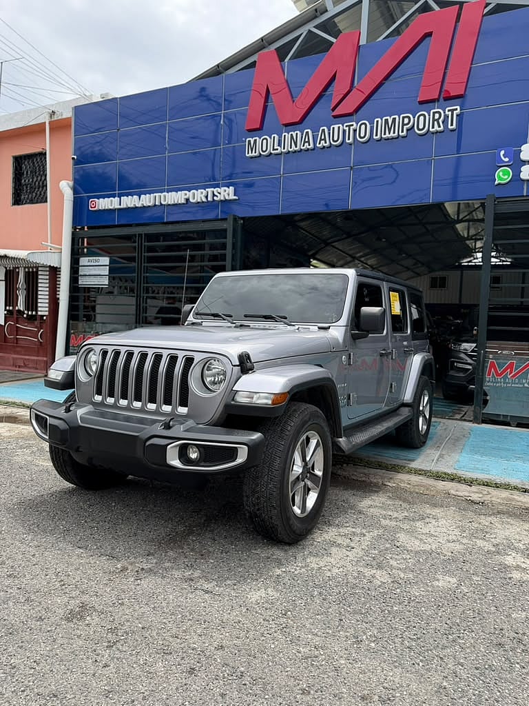 Jeep Wrangler Sahara 2020 en venta - vista principal
